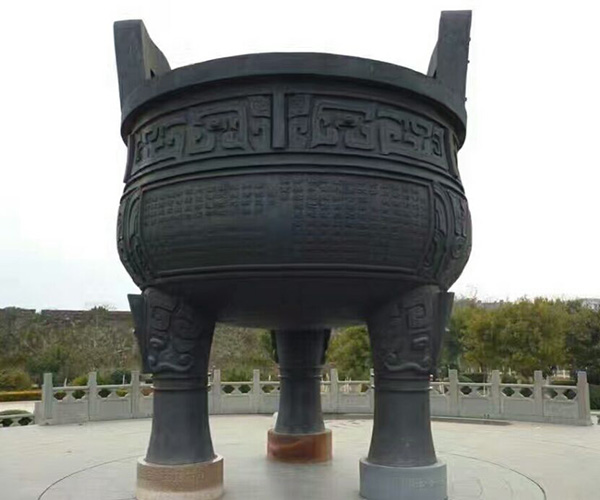 广场仿古大克鼎雕塑图片