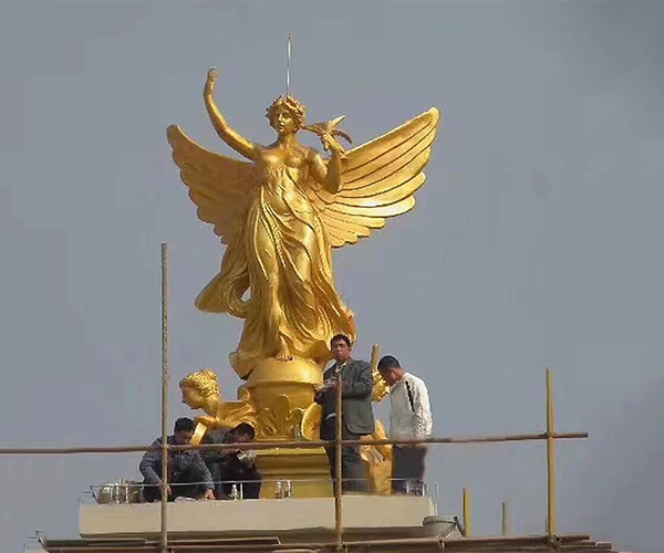胜利女神雕塑